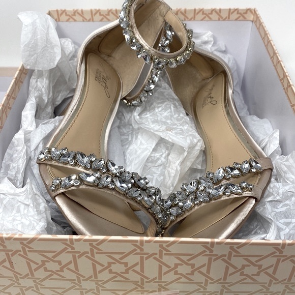 JEWEL BADGLEY MISCHKA Caroline Rhinestone Champagne Ankle Beaded Heels Size 7.5 - Picture 10 of 16